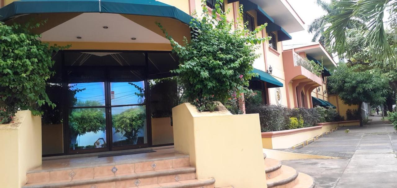 Hotel Brandts Los Robles De San Juan Манагуа Экстерьер фото