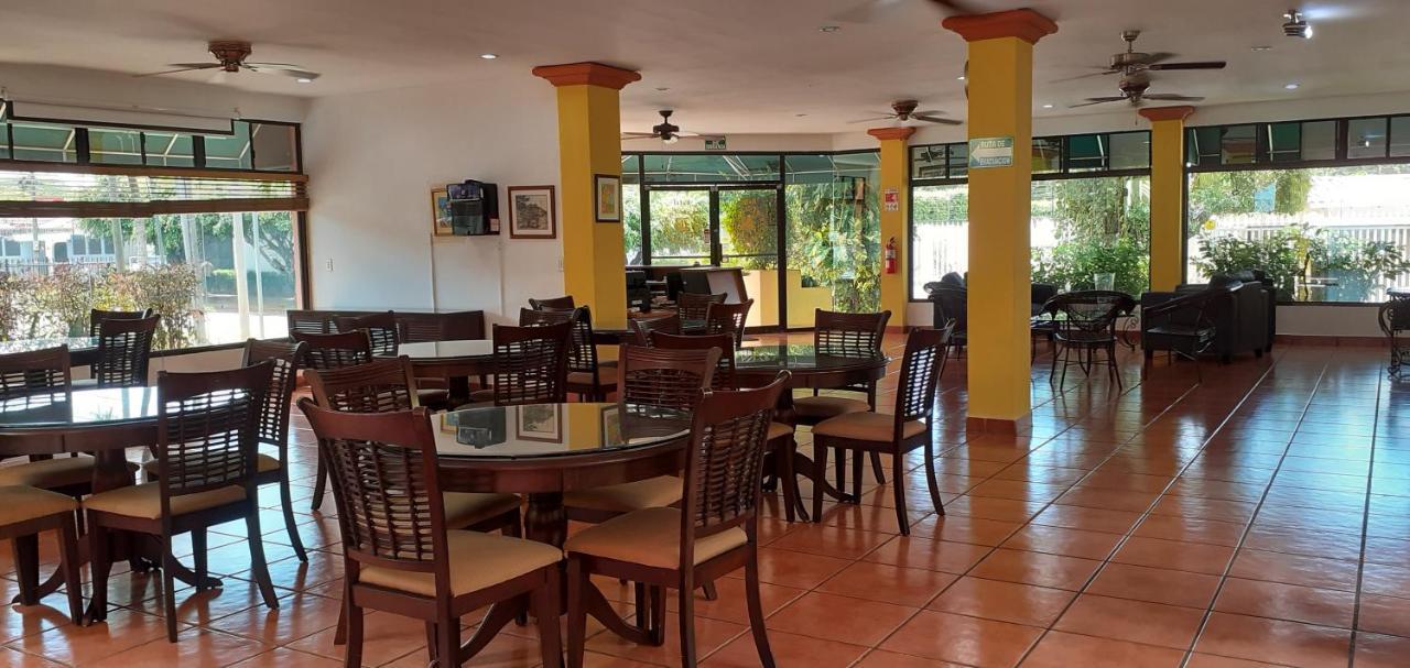 Hotel Brandts Los Robles De San Juan Манагуа Экстерьер фото