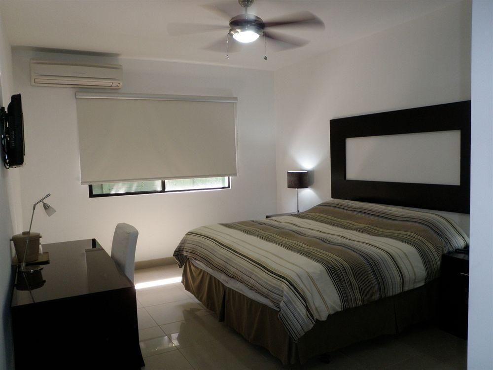 Hotel Brandts Los Robles De San Juan Манагуа Экстерьер фото