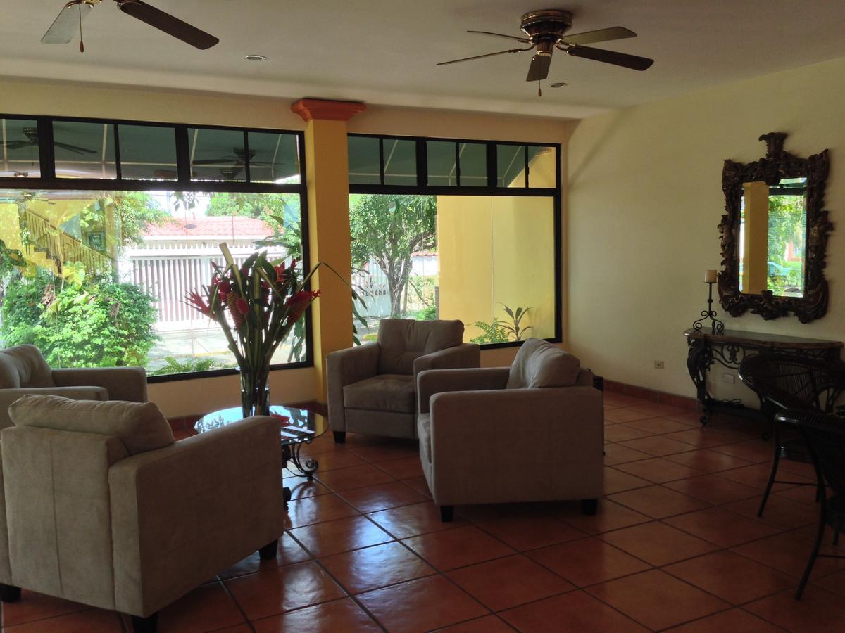 Hotel Brandts Los Robles De San Juan Манагуа Экстерьер фото
